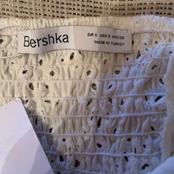 Bershka white eyelet jumper - S - Picture 7 of 10